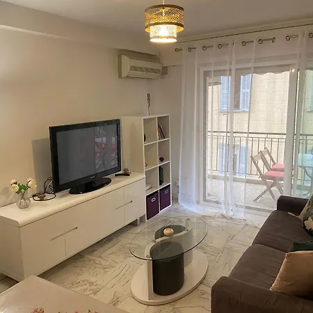 Superbe 3 Pieces Pres Du Port De