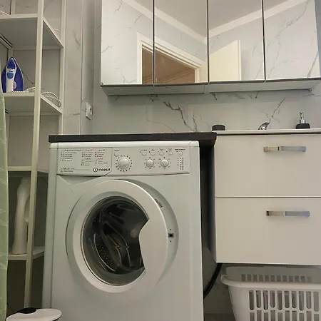 Superbe 3 Pieces Pres Du Port De نيس