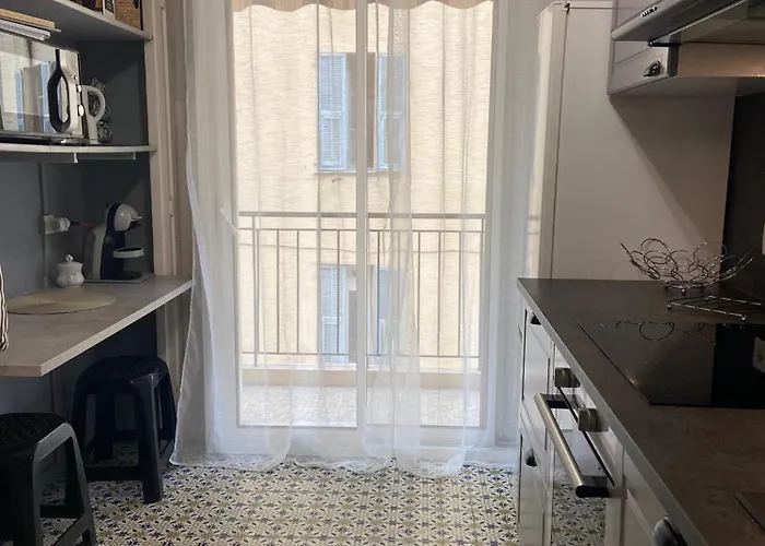 Apartamento Superbe 3 Pieces Pres Du Port De *